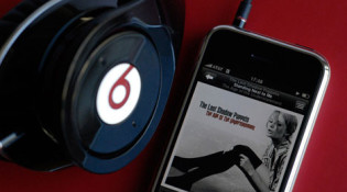 Apple kauft Beats, Bose klagt gegen Beats